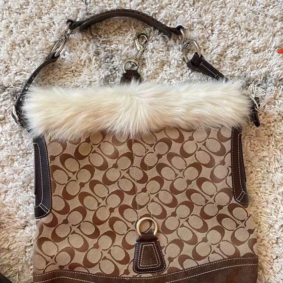 Coach purse with fur trim. - Picture 3 of 7